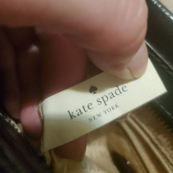 Kate Spade New York Camryn Wellesley Satchel Crossbody Green Leather Bag. - Picture 11 of 16